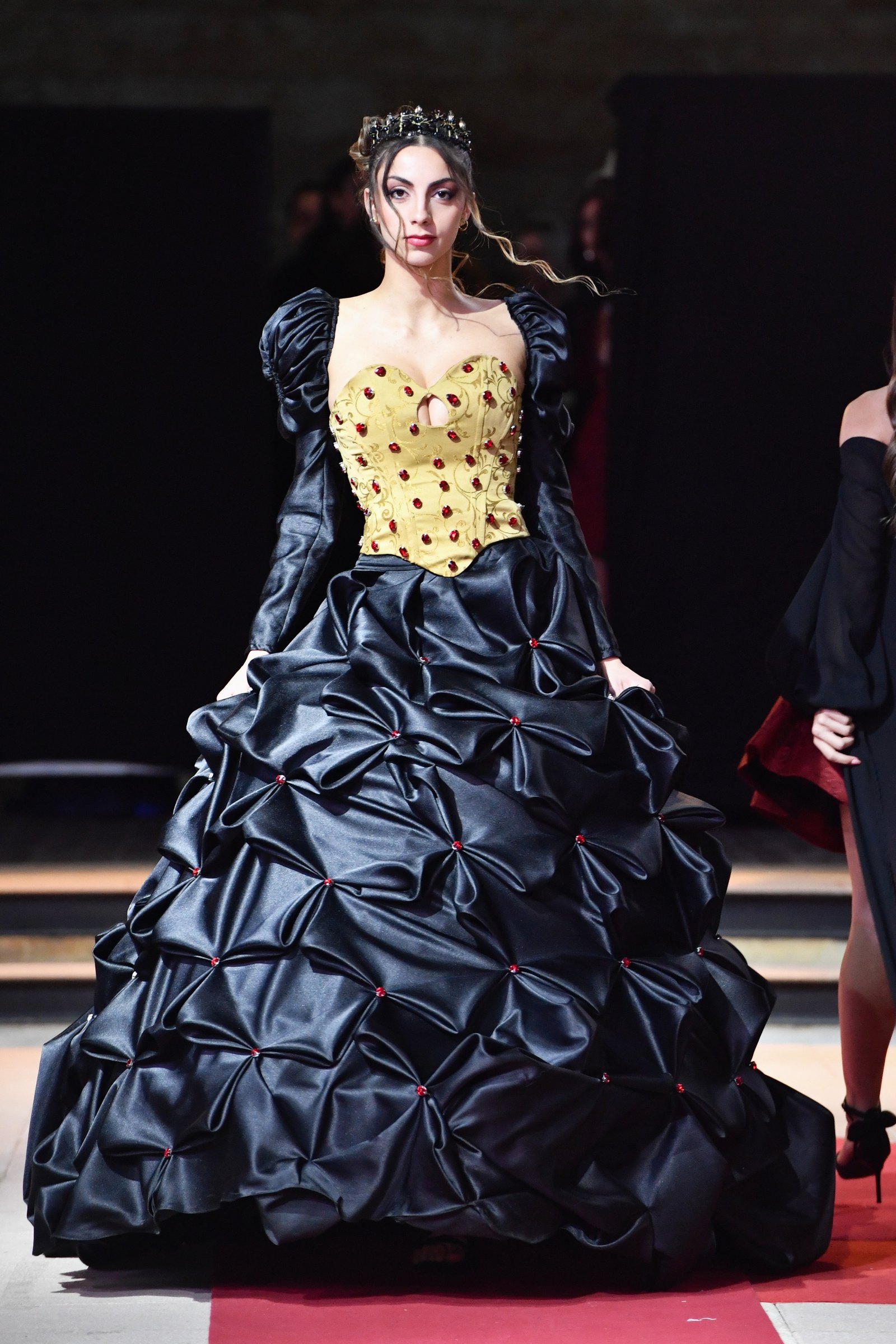 Lana — Revue Management model, photo 7