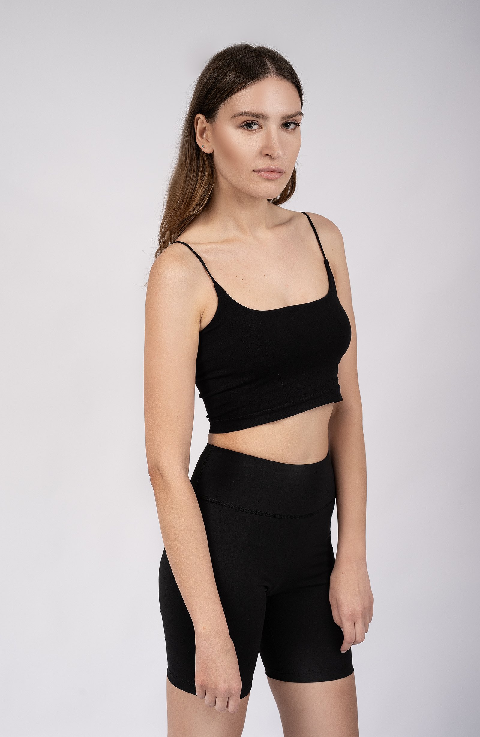 Viktoria — Revue Management model, photo 3