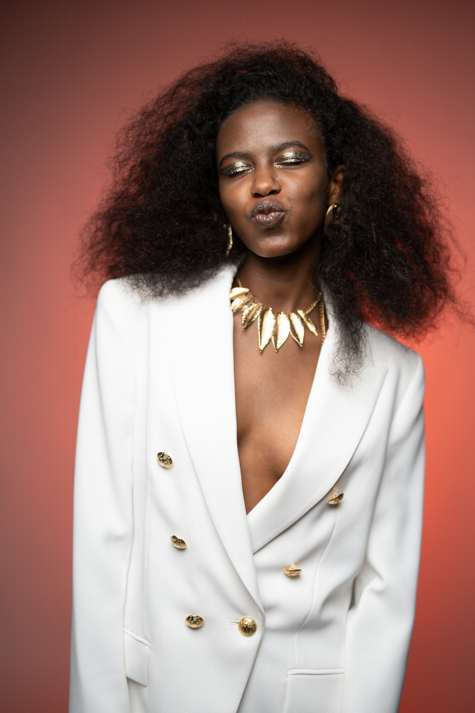 Zeynab — Revue Management model, photo 4